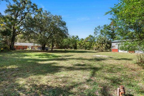 Tiny photo for 1269 SPRING CREEK Highway, Crawfordville, FL 32327 (MLS # 394434)