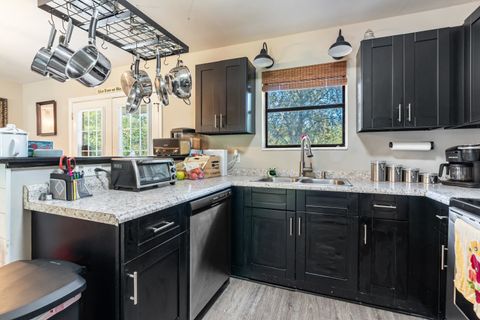 Tiny photo for 1269 SPRING CREEK Highway, Crawfordville, FL 32327 (MLS # 394434)