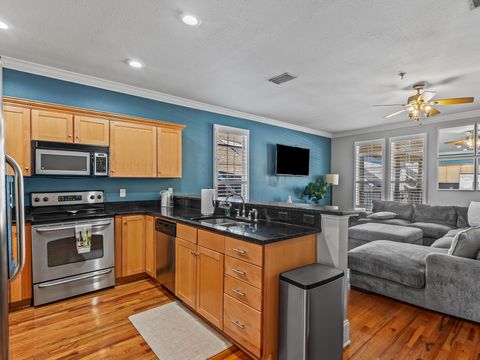 Tiny photo for 415 St Francis Street #139, Tallahassee, FL 32301 (MLS # 392274)
