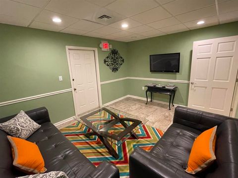 Tiny photo for 1682 Metropolitan Circle, Tallahassee, FL 32308 (MLS # 393763)