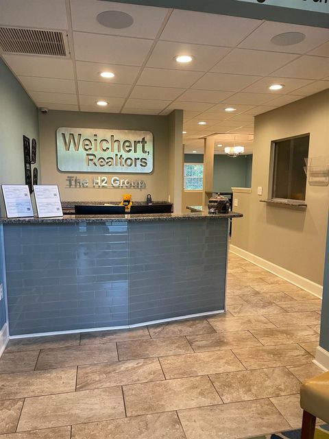 Tiny photo for 1682 Metropolitan Circle, Tallahassee, FL 32308 (MLS # 393763)