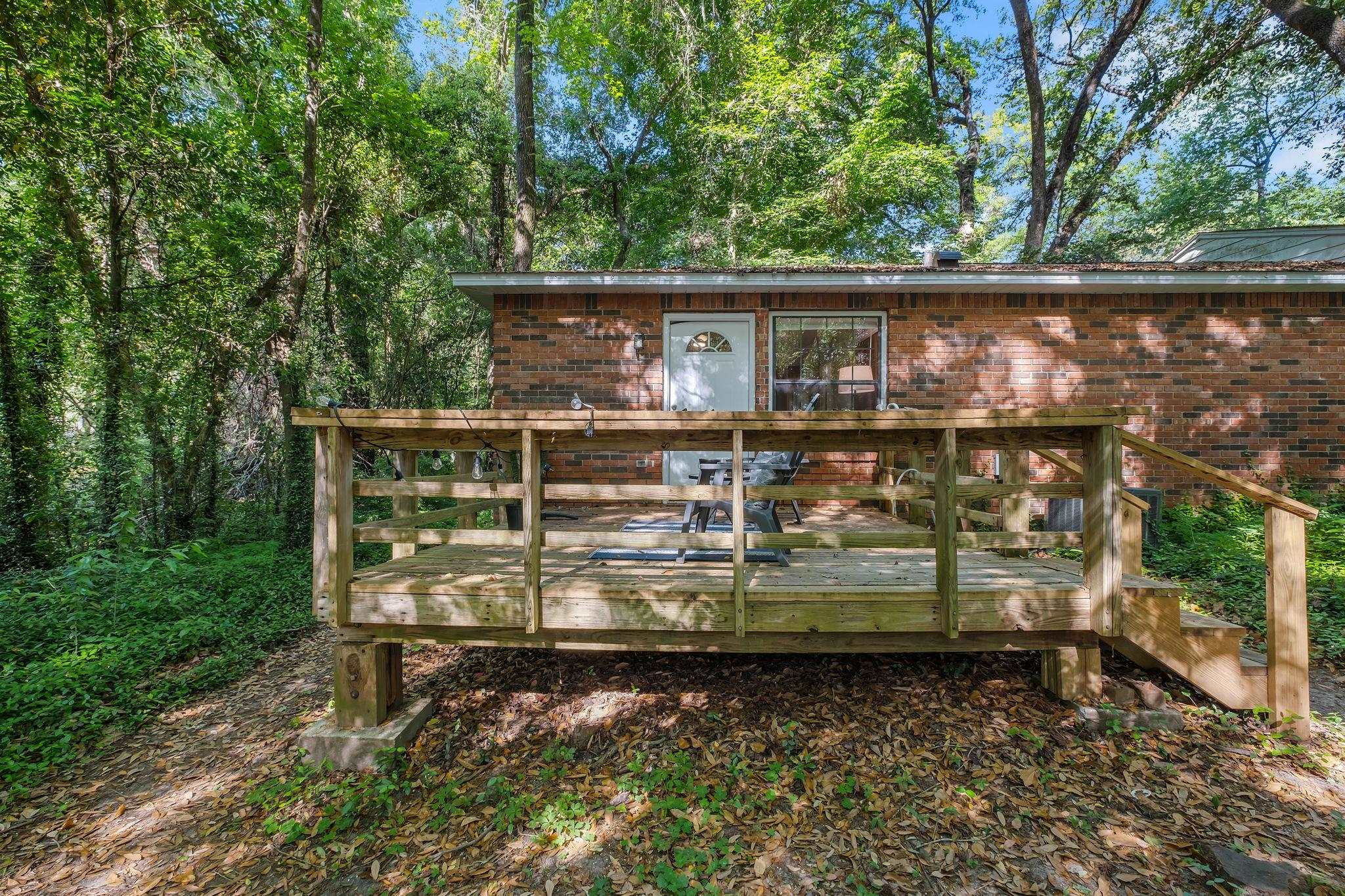 2411 Wren Hollow Drive