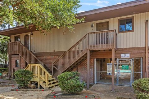 Tiny photo for 216 Dixie Drive #6, Tallahassee, FL 32304 (MLS # 399498)