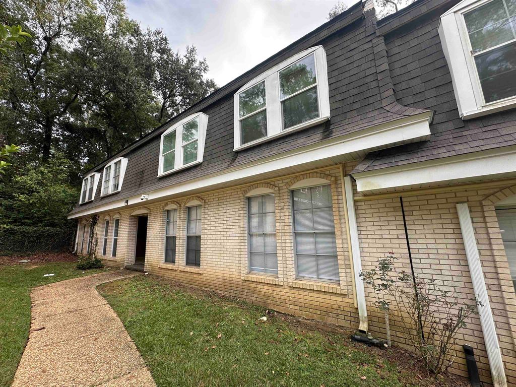 Photo of 2020 Continental Avenue #205, Tallahassee, FL 32304 (MLS # 392019)