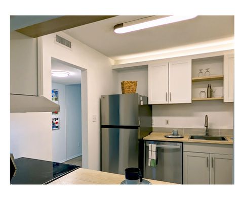 Tiny photo for 2020 Continental Avenue #205, Tallahassee, FL 32304 (MLS # 392019)