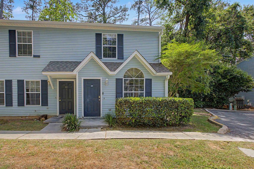 Photo of 2178 S TIMBERWOOD Circle, Tallahassee, FL 32304 (MLS # 397976)
