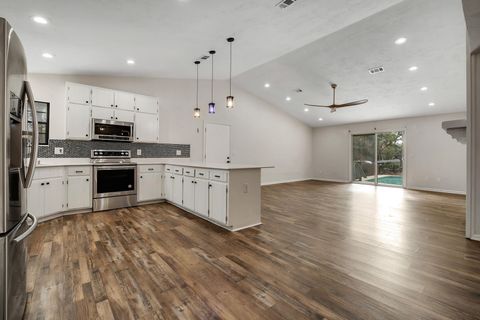 Photo of 3141 N Shannon Lakes Drive, Tallahassee, FL 32309 (MLS # 398578)