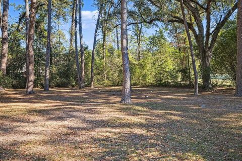 Tiny photo for 416 S Ride Road, Tallahassee, FL 32303 (MLS # 398026)