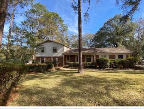 Photo of 4421 W Shannon Lakes Drive, Tallahassee, FL 32309 (MLS # 393658)