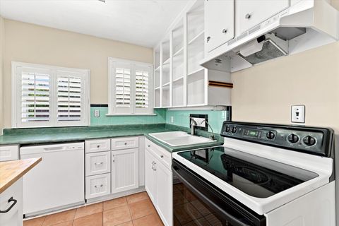 Tiny photo for 402 E Palmer Avenue, Tallahassee, FL 32301 (MLS # 402030)