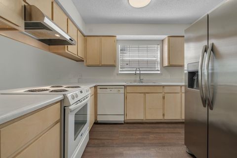 Tiny photo for 3007 Royal Palm Way, Tallahassee, FL 32309 (MLS # 398068)