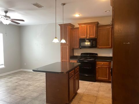 Tiny photo for 1975 BLOOMINGTON Avenue, Tallahassee, FL 32304 (MLS # 397903)