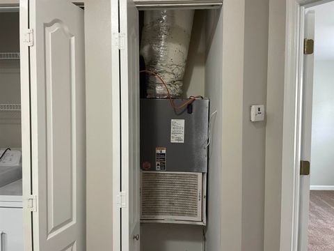 Tiny photo for 1975 BLOOMINGTON Avenue, Tallahassee, FL 32304 (MLS # 397903)