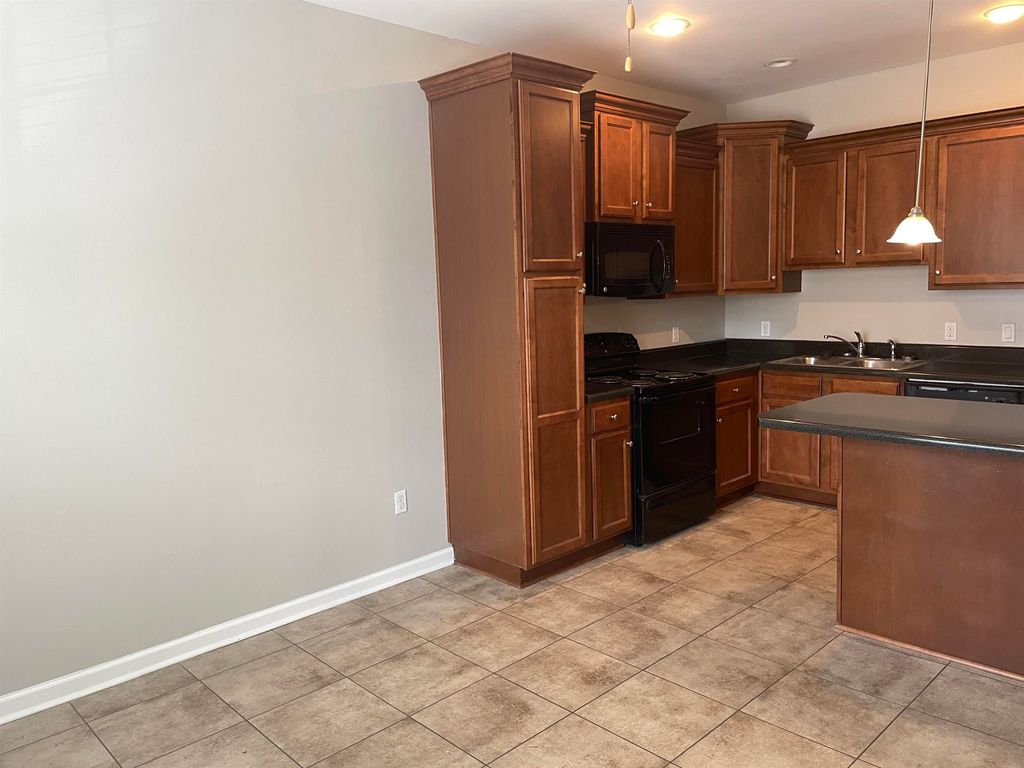 Photo of 1975 BLOOMINGTON Avenue, Tallahassee, FL 32304 (MLS # 397903)