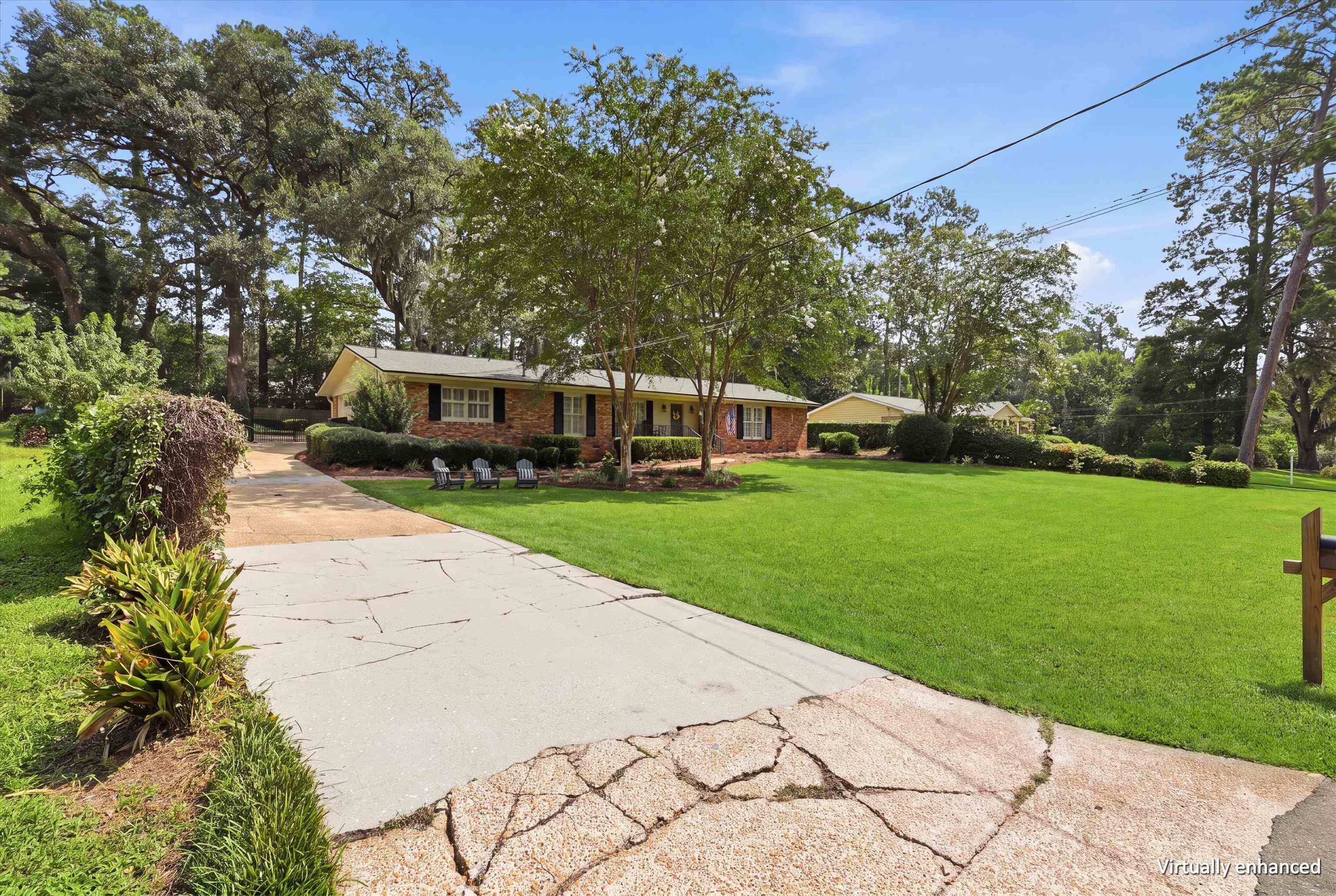 1306 Leewood Drive