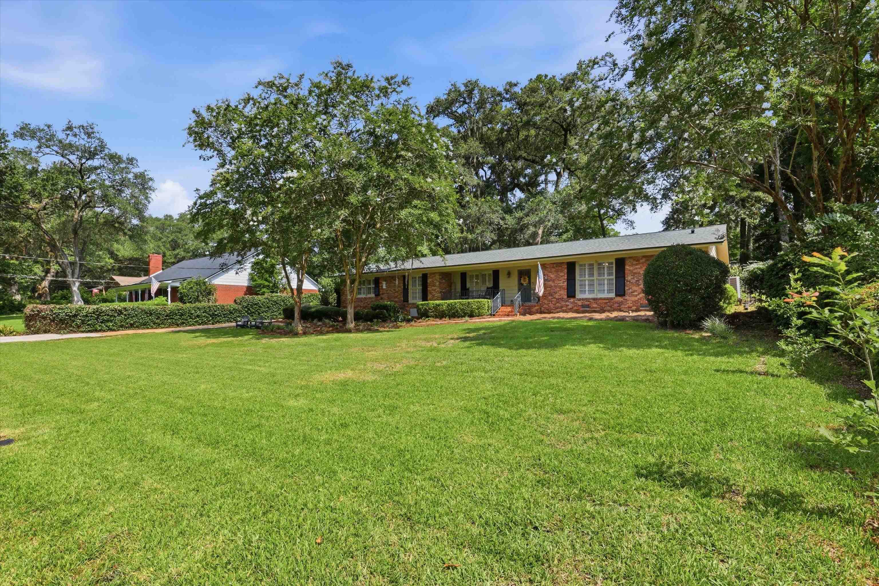 1306 Leewood Drive