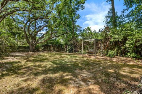 Tiny photo for 2002 TRESCOTT Drive, Tallahassee, FL 32308 (MLS # 398918)