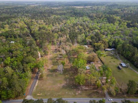 Tiny photo for 32 Heather Lane Lane, Havana, FL 32333 (MLS # 397888)