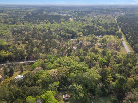 Tiny photo for 32 Heather Lane Lane, Havana, FL 32333 (MLS # 397888)