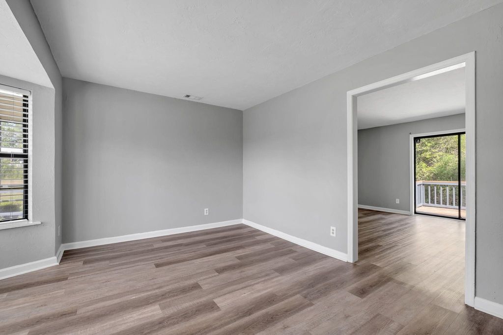 Photo of 27 SIERRA Road, Havana, FL 32333 (MLS # 398373)