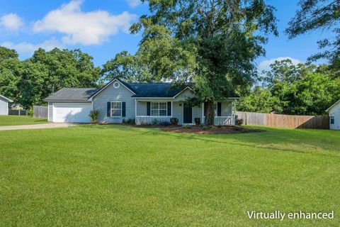 Photo of 3112 Whirlaway Trail, Tallahassee, FL 32309 (MLS # 402653)
