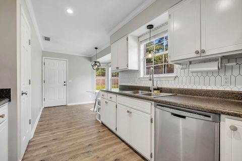 Tiny photo for 3112 Whirlaway Trail, Tallahassee, FL 32309 (MLS # 402653)