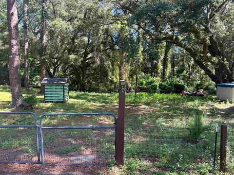 Tiny photo for 610 Whittaker Road, Tallahassee, FL 32305 (MLS # 390671)
