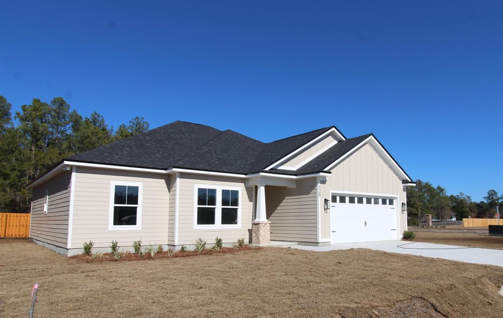 Photo of 8 Divine Loop, Crawfordville, FL 32327 (MLS # 395459)