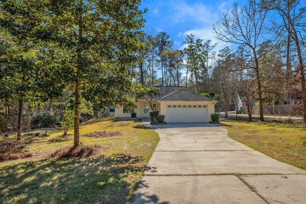 Photo of 7985 BRIARCREEK Road, Tallahassee, FL 32312 (MLS # 395540)