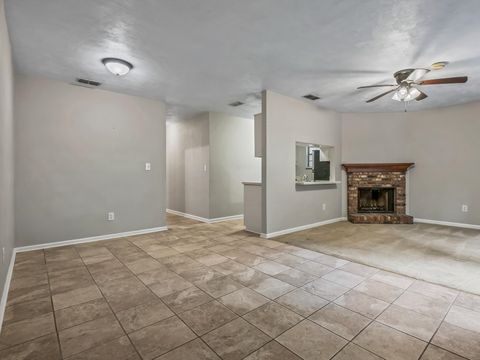 Tiny photo for 178 Parkbrook Circle #B, Tallahassee, FL 32301 (MLS # 399079)