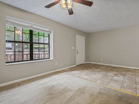 Tiny photo for 178 Parkbrook Circle #B, Tallahassee, FL 32301 (MLS # 399079)