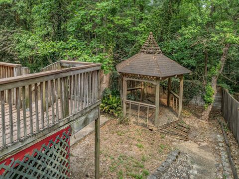 Tiny photo for 178 Parkbrook Circle #B, Tallahassee, FL 32301 (MLS # 399079)