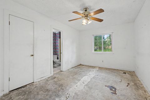Tiny photo for 6842 DONERAIL Trail, Tallahassee, FL 32309 (MLS # 401606)