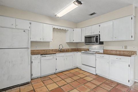 Tiny photo for 6842 DONERAIL Trail, Tallahassee, FL 32309 (MLS # 401606)