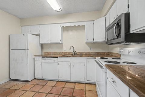 Tiny photo for 6842 DONERAIL Trail, Tallahassee, FL 32309 (MLS # 401606)