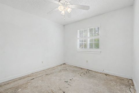 Tiny photo for 6842 DONERAIL Trail, Tallahassee, FL 32309 (MLS # 401606)