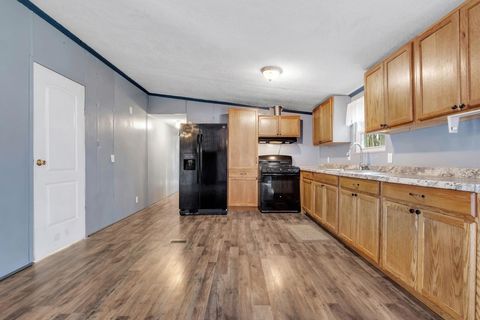 Tiny photo for 1107 Fernwood Road, Tallahassee, FL 32304 (MLS # 392093)