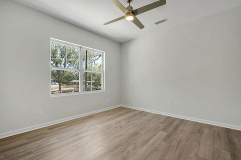 Tiny photo for 2022 TRIMBLE Road, Tallahassee, FL 32303 (MLS # 398955)
