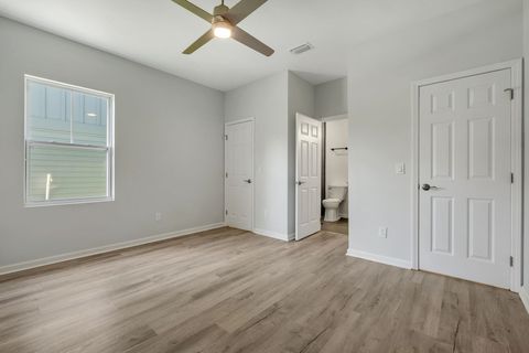 Tiny photo for 2022 TRIMBLE Road, Tallahassee, FL 32303 (MLS # 398955)