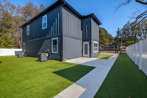 Tiny photo for 2022 TRIMBLE Road, Tallahassee, FL 32303 (MLS # 398955)