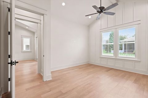 Tiny photo for 211 Camellia Oaks Avenue, Tallahassee, FL 32317 (MLS # 401911)