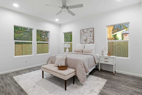 Tiny photo for 836 Osceola Street, Tallahassee, FL 32310 (MLS # 393389)