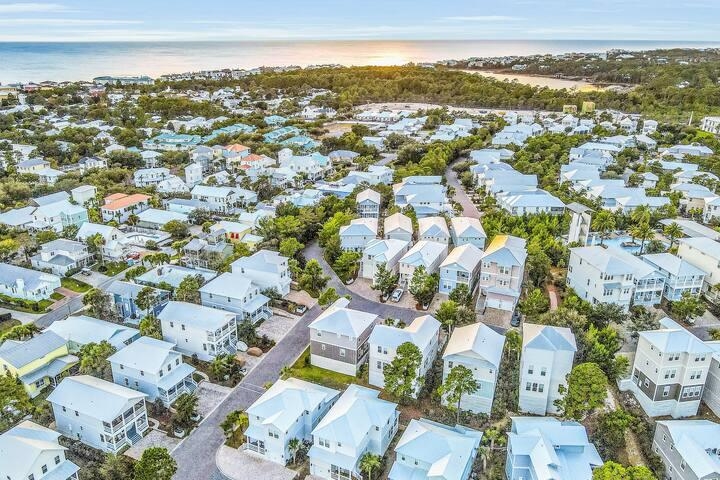 301 Gulfview Circle