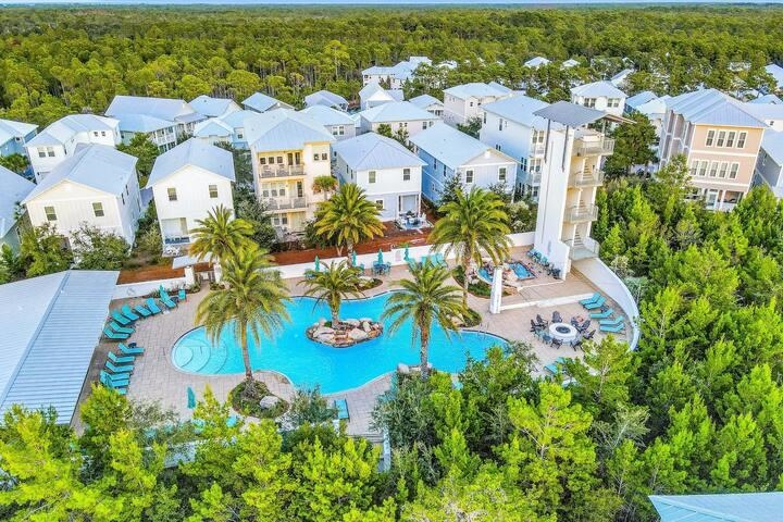 301 Gulfview Circle
