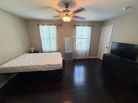 Tiny photo for 1938 Ann Arbor Avenue, Tallahassee, FL 32304 (MLS # 400476)