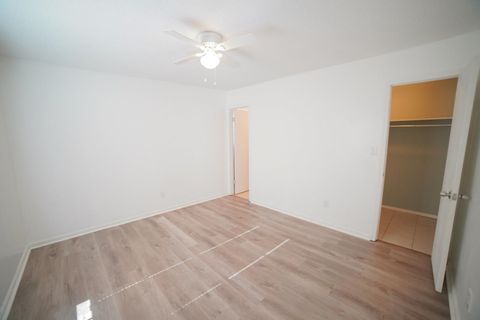 Tiny photo for 8609 Kingston Court, Tallahassee, FL 32311 (MLS # 395740)