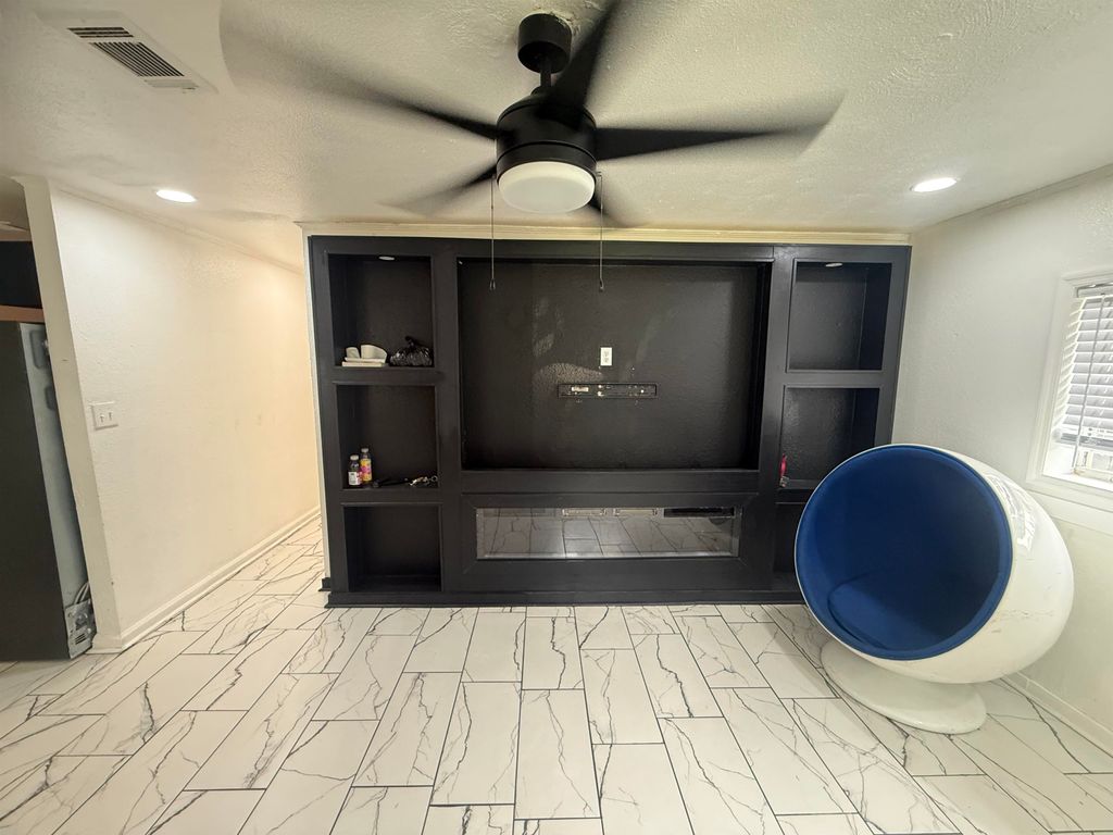 Photo of 508 Thomas Street, Quincy, FL 32351 (MLS # 402394)