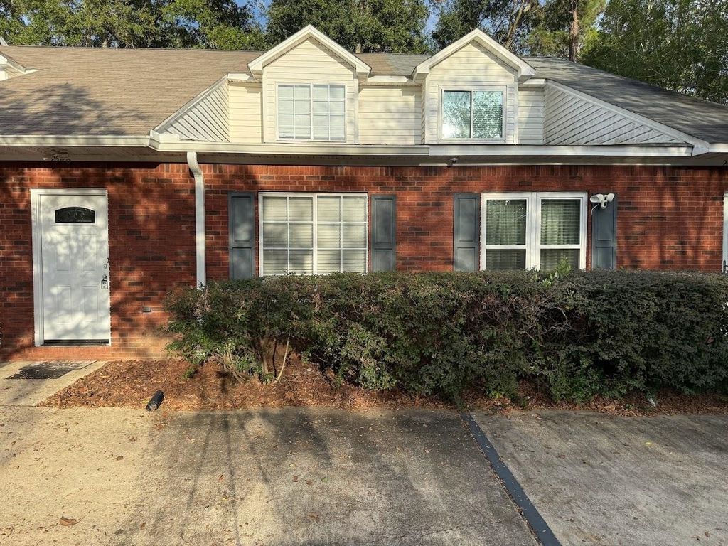 Photo of 2546 Emerald Ridge Loop, Tallahassee, FL 32303 (MLS # 392309)