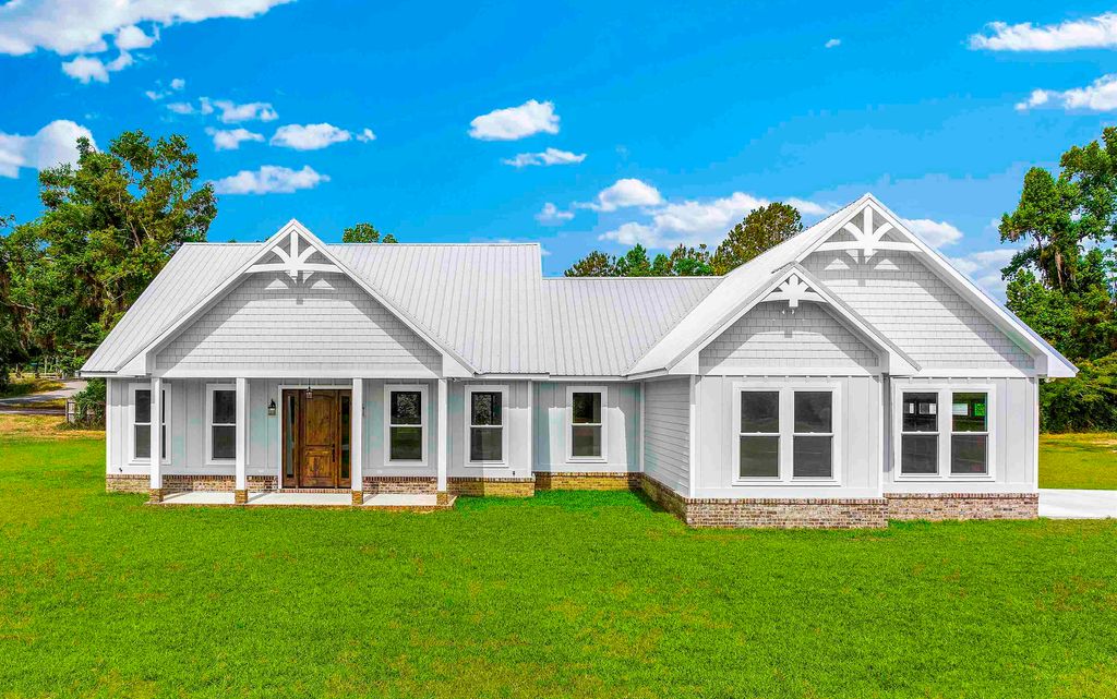 Photo of 153 SW Canopy Trail, Madison, FL 32340 (MLS # 399699)