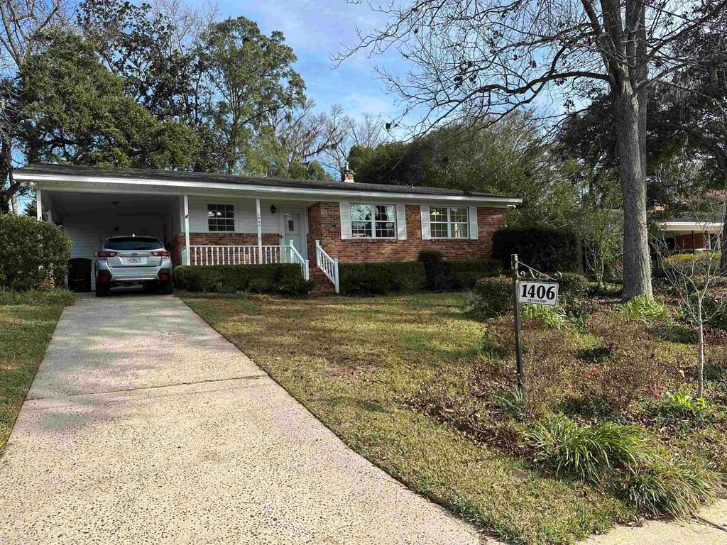 Photo of 1406 Devils Dip, Tallahassee, FL 32308 (MLS # 394847)
